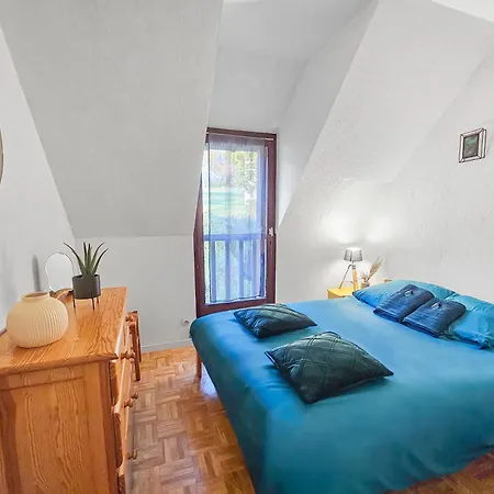 Maison Paisible Avec Jardin A Dom wakacyjny